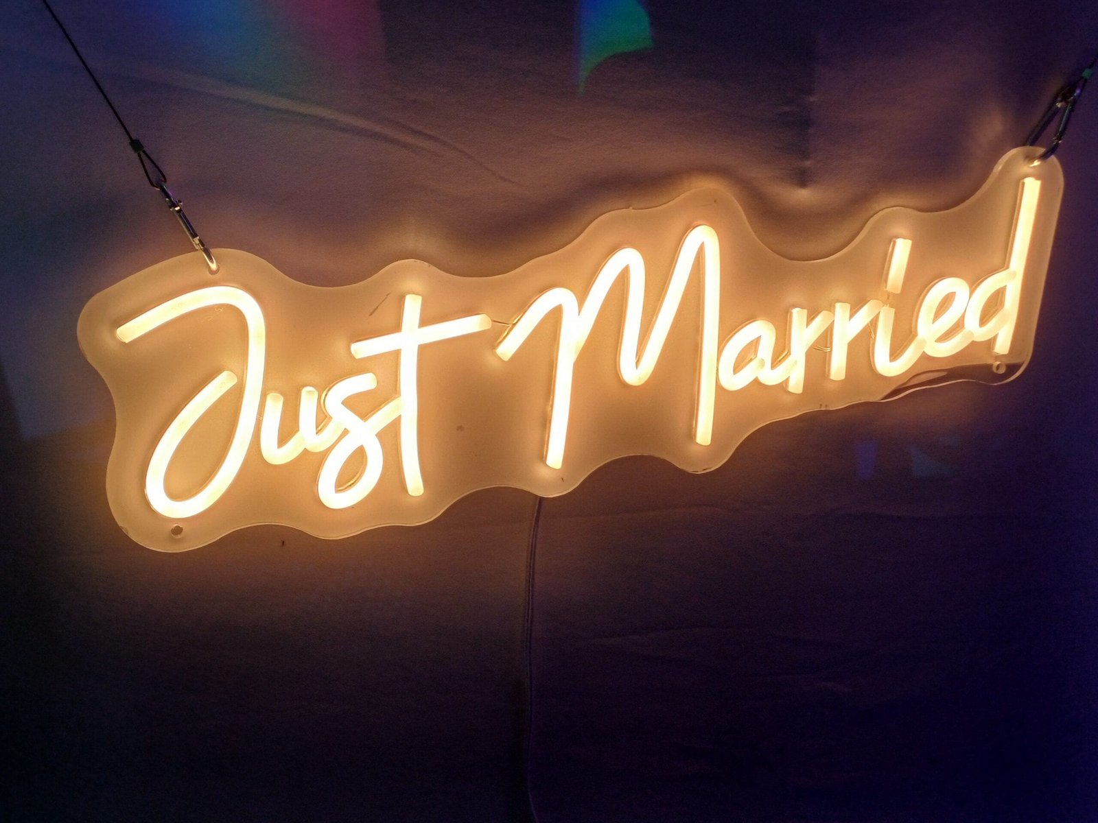 Choisir un DJ mariage : sublimer votre union Choisir un DJ mariage : sublimer votre union