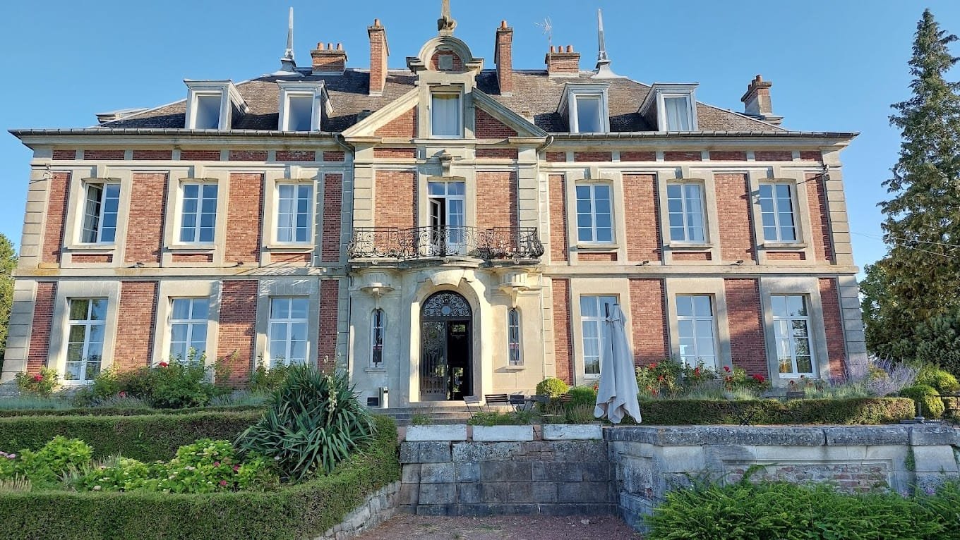 DJ haut de gamme à Saint-Quentin, l’élégance de votre mariage DJ haut de gamme à Saint-Quentin, l’élégance de votre mariage
